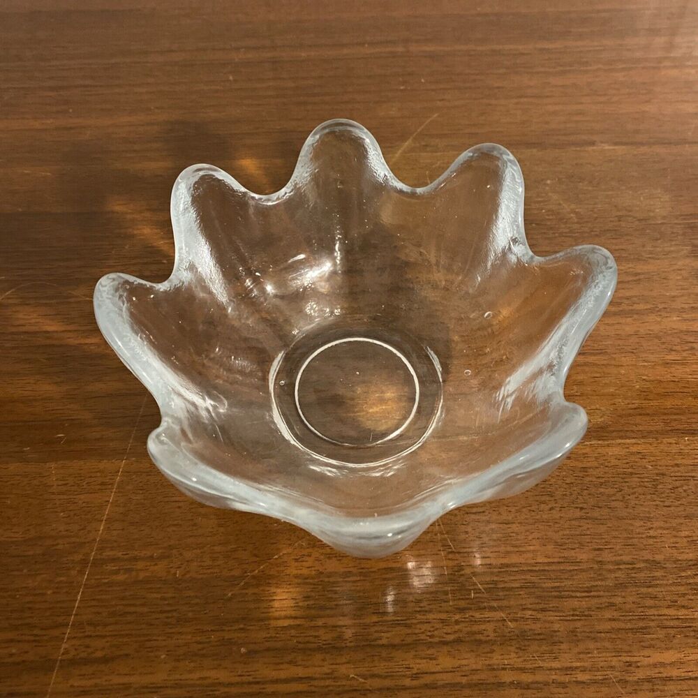 Vintage 1961 BLENKO Clear Lotus 8 Petal Bowl 5.5" Diameter MCM - EUC